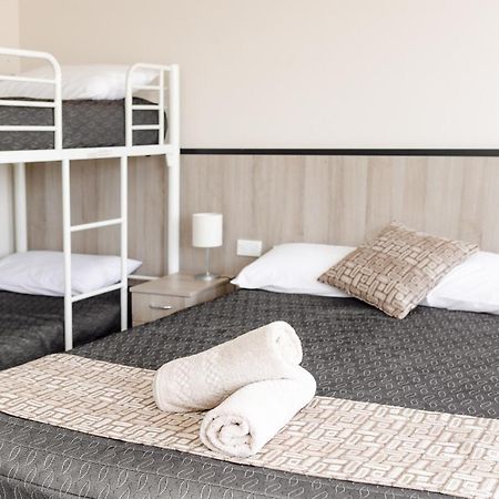 Starline Motor Inn Miles Luaran gambar